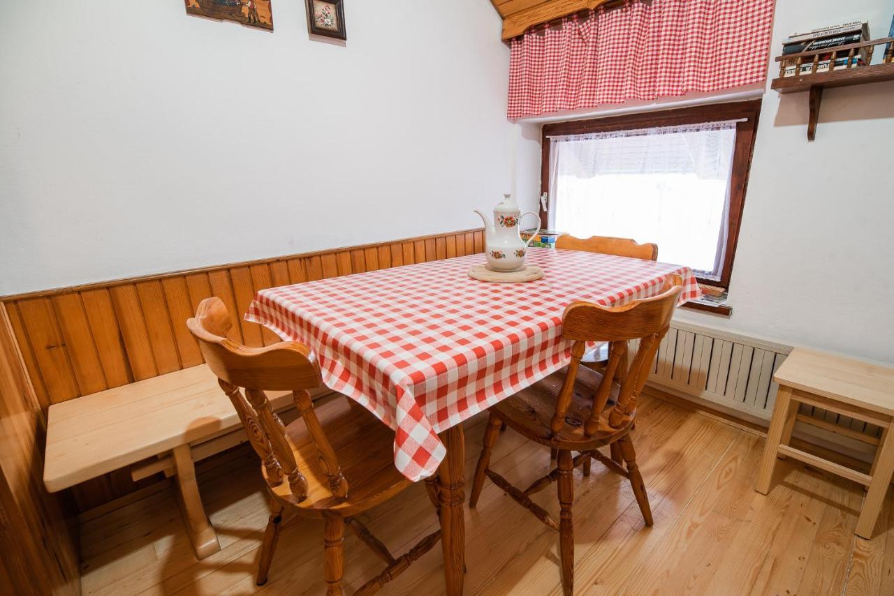 מוזירייה Farm Stay Zagar מראה חיצוני תמונה